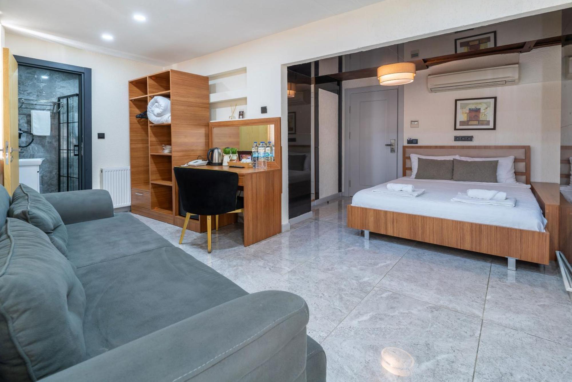 Otel Costa Karakoy *